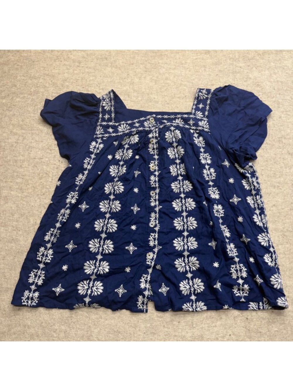 Torrid Blue Embordered Square Neck Flutter Sleeve Peasant Top Size 0 (Large)